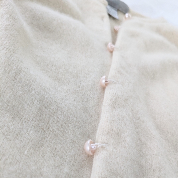 McDuff Ivory Cashmere Cardigan with Pearl Buttons in XS - Picture 5 of 8